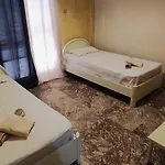 Four Reasons Apartman Szpárti